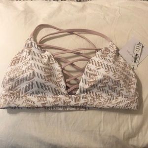 VS sports bra sz M